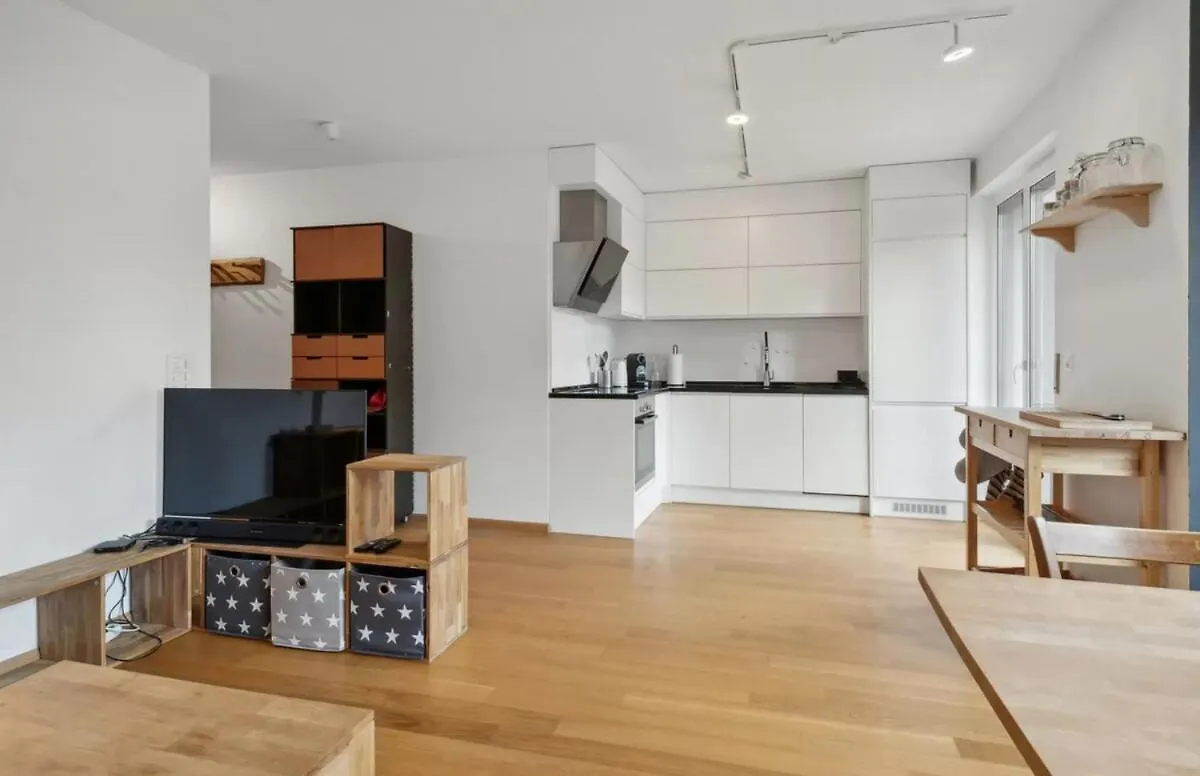 Baseliving Apartment 5 - 2 Grosse Balkone - Bahnhof Sbb