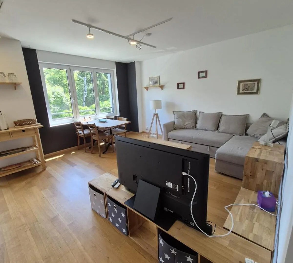 Baseliving Apartment 5 - 2 Grosse Balkone - Bahnhof Sbb